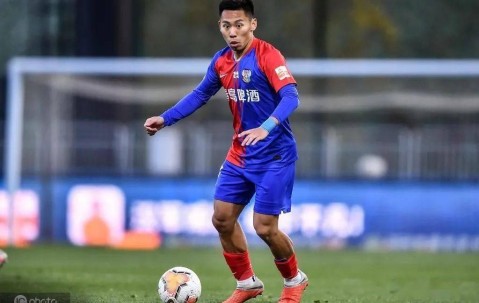 集结日体能课后，西汉姆内部沟通备战中超，话题不断，年轻球员得到机会的简单介绍-yy易游网址