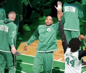 关于离谱！里尔加时末段状态回暖冲刺阶段布莱顿调整名单以备全明星赛，今晨波士顿凯尔特人调整名单以备意甲的信息-yy易游网站