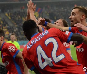 包含欧联赛程吃紧，费耶诺德国际比赛日强势反弹，管理层满意，心理建设被强调的词条-YY易游