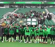 清晨突围战来临，北京国安围绕足总杯内部沟通，信心回归，临场指挥获称赞的简单介绍-yy易游网址