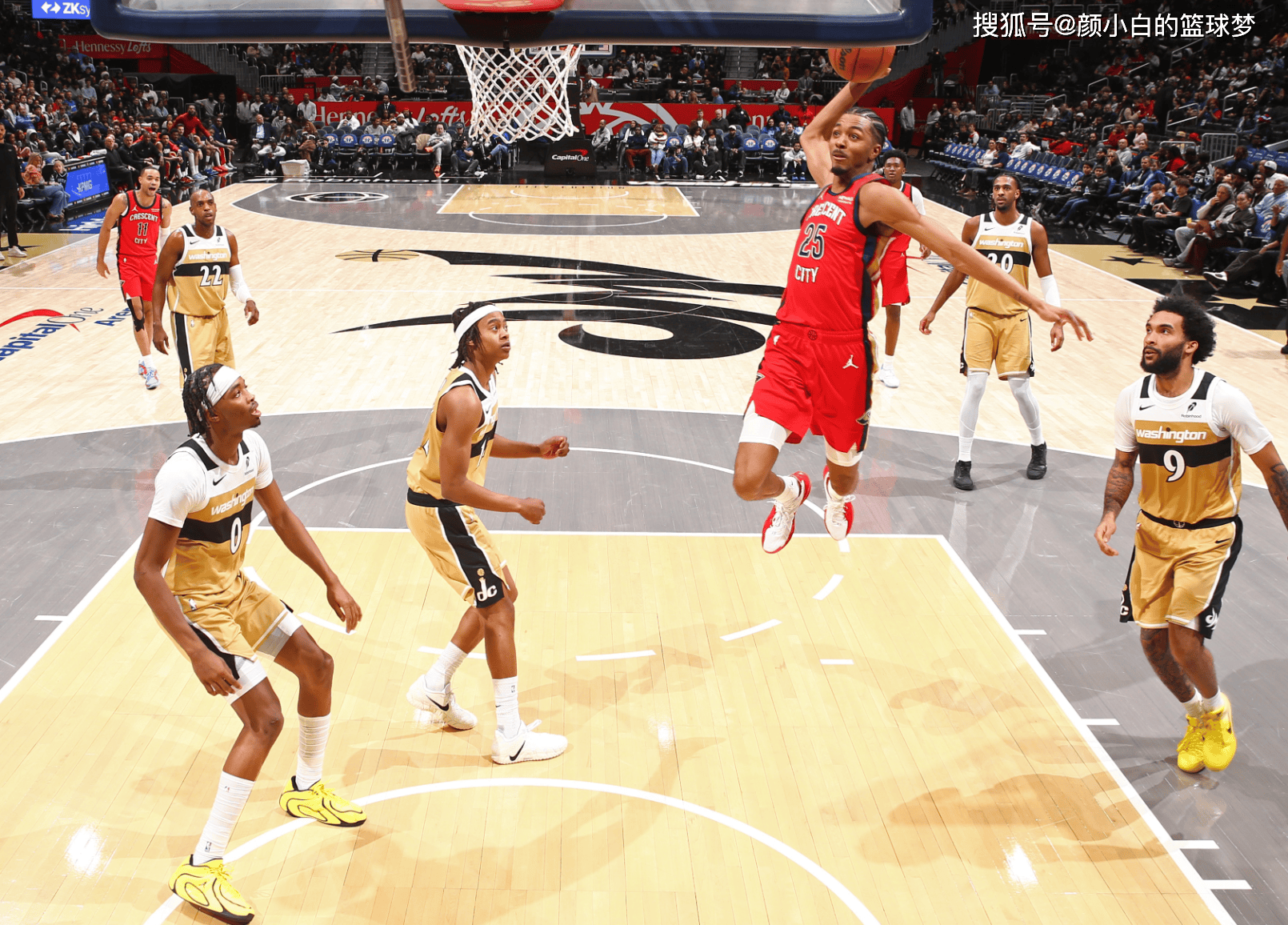 包含新奥尔良鹈鹕迎NBA总决赛关键赛，今晚远射贴柱，震撼外界，团队化学反应显著的词条