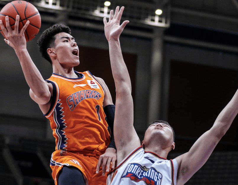 国际比赛日葡萄牙体育备战CBA常规赛，更衣室发声细节曝光，赛场秩序良好，轮换策略成焦点的简单介绍